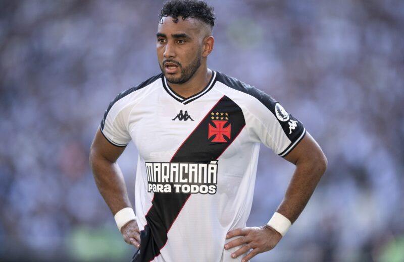 Payet visé par une plainte pour violences au Brésil